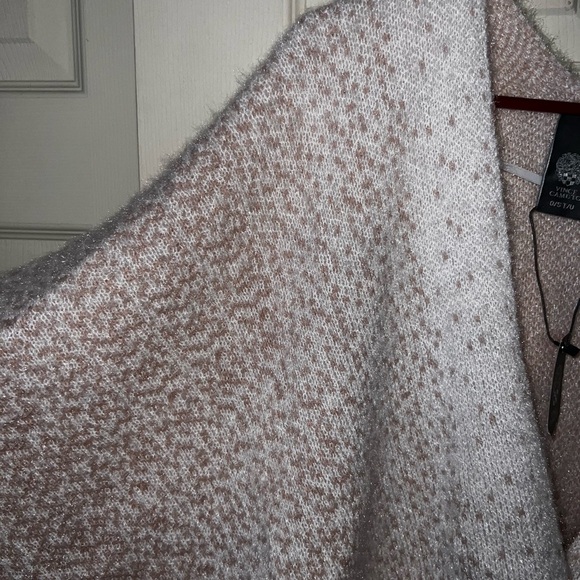 Vince Camuto NWT Pink & Cream Open Poncho Cardigan - Picture 3 of 5